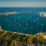 Ula La - Stylish Boutique & Free Parking Appartement Umag