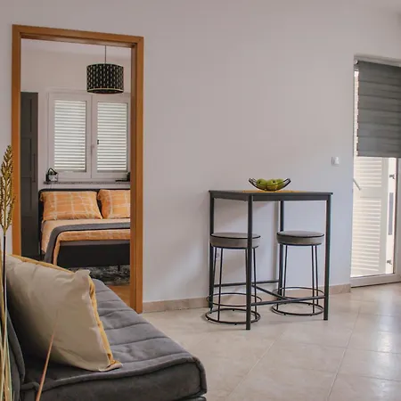 Ula La Umag